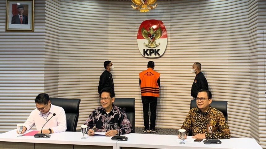 KPK Menahan Bupati Sidoarjo, Gus Muhdlor, Ini Peranannya dalam Perkaranya!
