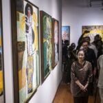 Megawati Tinjau Pameran 'Melik Nggendong Lali' : Seni Tak Terlepas dari Politik