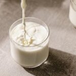 Memahami Kandungan, Manfaat, dan Potensi Efek Samping Susu Evaporasi