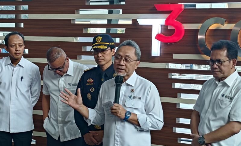 Mendag Membolehkan PMI Mengambil Barang Kiriman yang Ditahan oleh Bea Cukai