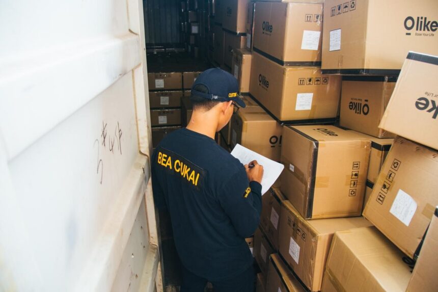 Nasib Barang yang Ditahan oleh Bea Cukai Tetapi Tidak Diambil oleh Pemiliknya
