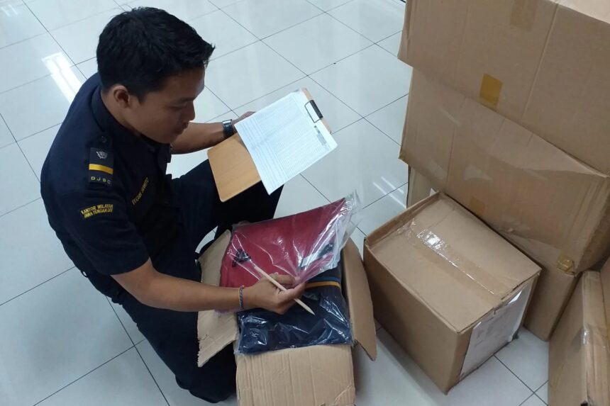 Ombudsman Meninjau Kasus Pemeriksaan Barang Kiriman oleh Bea Cukai