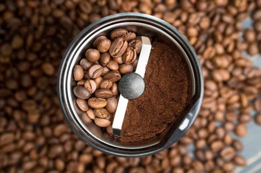 Bagaimana Pelemahan Rupiah Memengaruhi Harga Kopi?