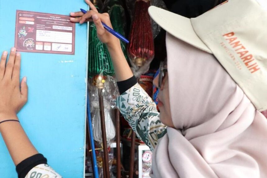 Berapa Gaji Pantarlih Pilkada 2024? Temukan Informasinya di Sini!