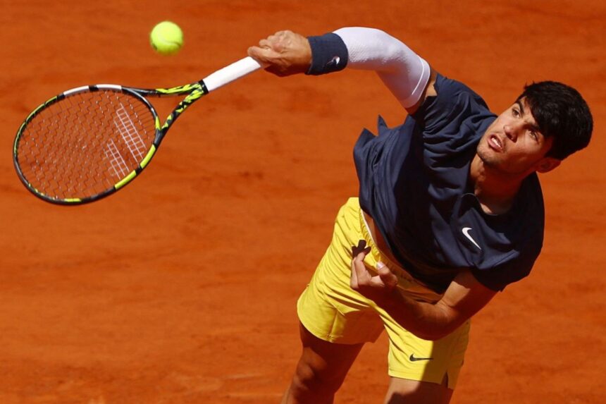 Carlos Alcaraz Raih Gelar Grand Slam Ketiganya di French Open 2024
