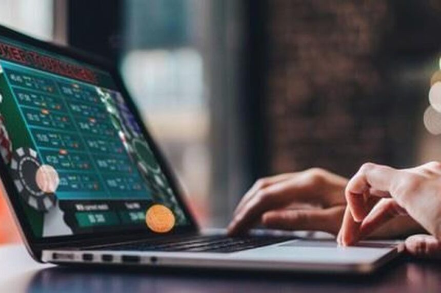 Judi Online Menambah Kemiskinan, Menkominfo Mengungkap Cara Kerjanya!