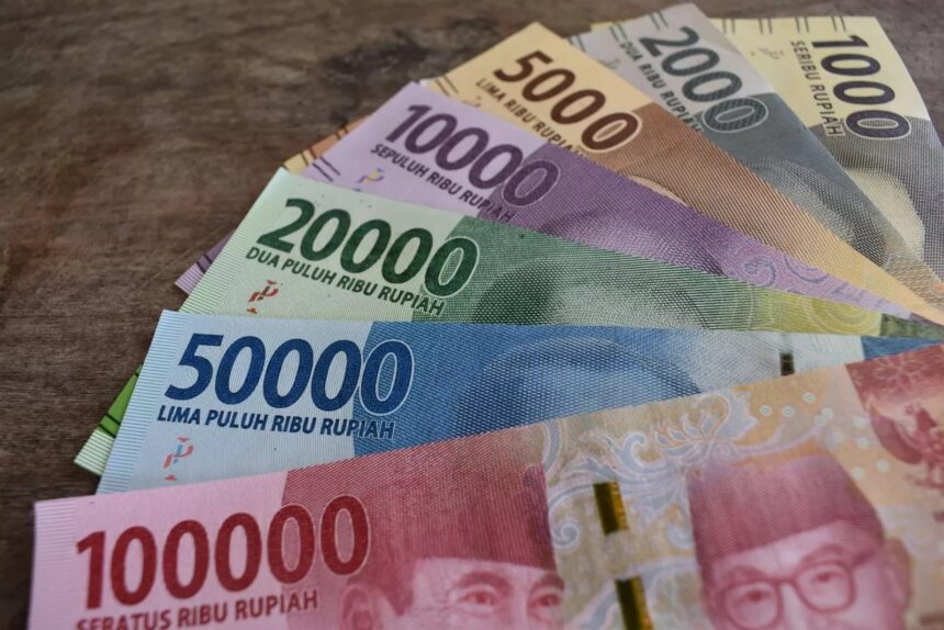 Periksa Saldo Anda! Gaji ke-13 PNS, TNI, Polri & Pensiunan Sudah Cair Hari Ini