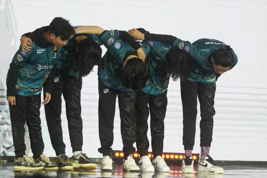 RRQ Hoshi Gagal Comeback, Pulang Pagi dari Playoff MPL ID S13