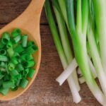 Temukan Ragam Manfaat Luar Biasa dari Daun Bawang untuk Kesehatan Anda