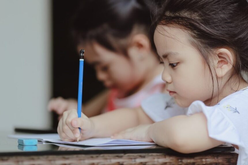 5 Kunci Kesuksesan Anak di Masa Depan, Perhatikan Nomor 4!