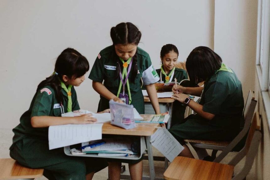 6 Alasan Kenapa Siswa Sekolah Harus Bergabung dengan OSIS