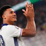 Chelsea Tawarkan Gallagher Plus Uang Tunai untuk Rekrut Pahlawan Euro 2024 Ollie Watkins