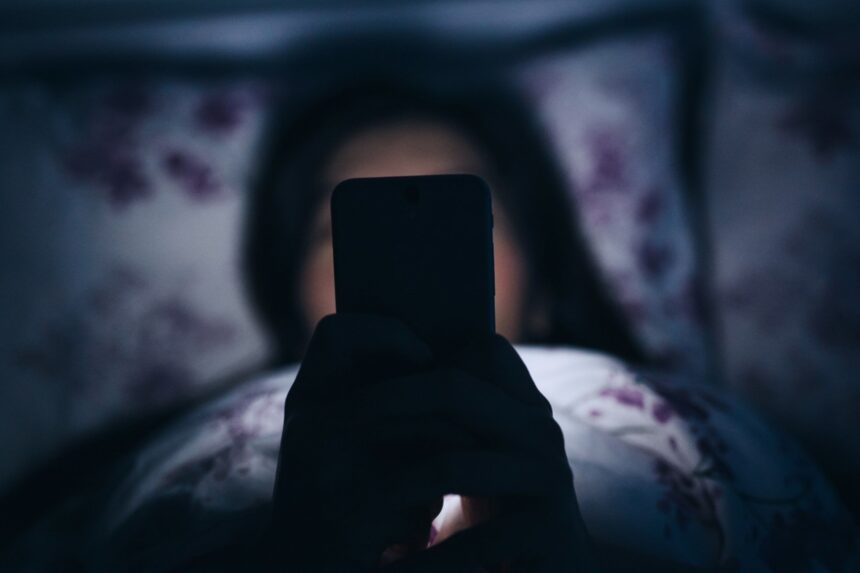 Hentikan Kebiasaan Tidur Ini, agar Terhindar dari Stroke dan Penyakit Jantung