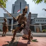 Masyarakat Adat Papua Serahkan Petisi ke MA Terkait Kasus Hutan Adat