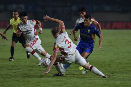Persis Solo vs Persib Bandung : Gol Tunggal Hentikan Langkah Persib
