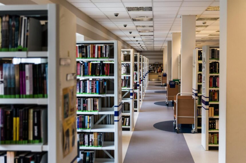 Sinergi dan Kolaborasi untuk Keberlanjutan Penguatan Literasi di Perpustakaan